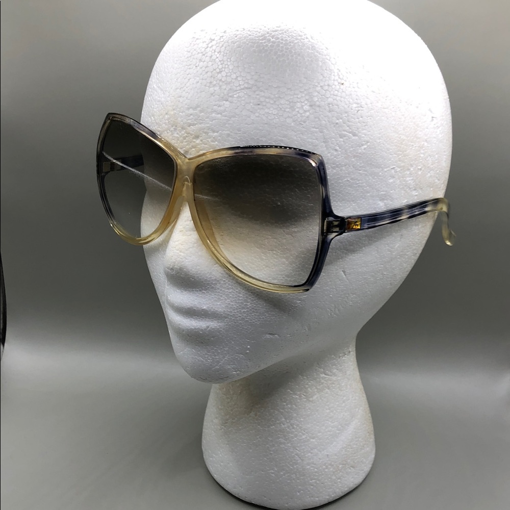 Annie Saral France Vintage Designer Oversized Sunglasses Gradient Tortoise